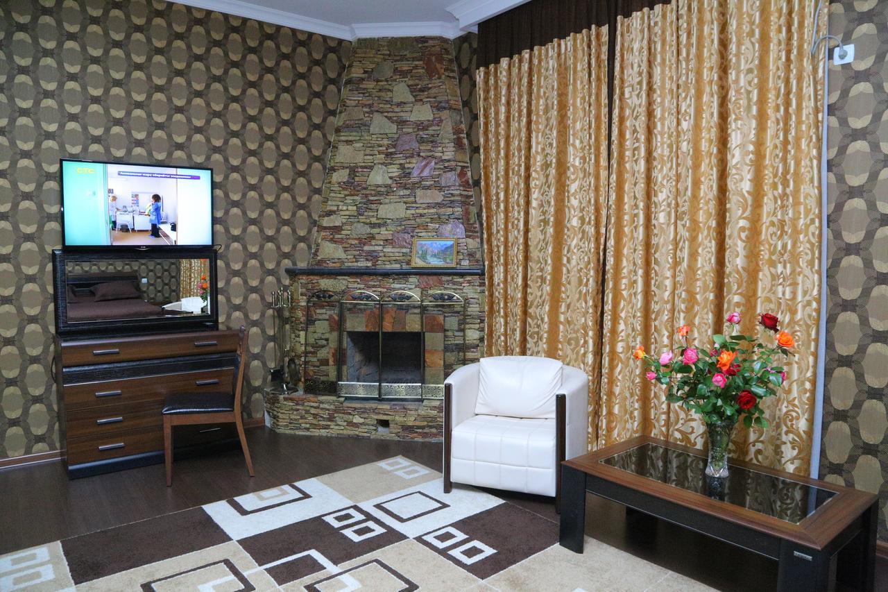 Sipehr Hotel Chkalovsk Dış mekan fotoğraf